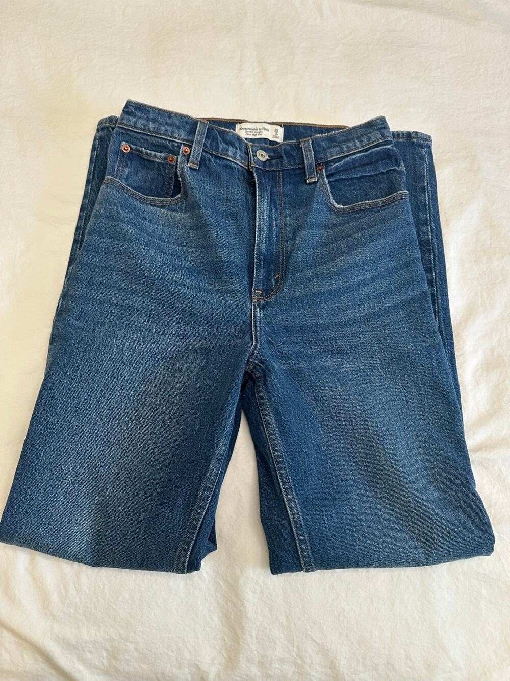 Vintage 90's Abercrombie & Fitch Ultra High Rise Straight Leg Regular Wash 26R